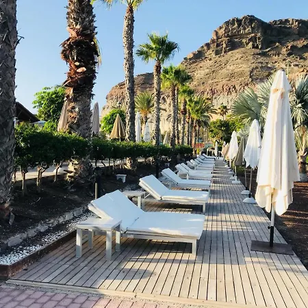 The Pearl Of The Ocean Puerto Rico (Gran Canaria)